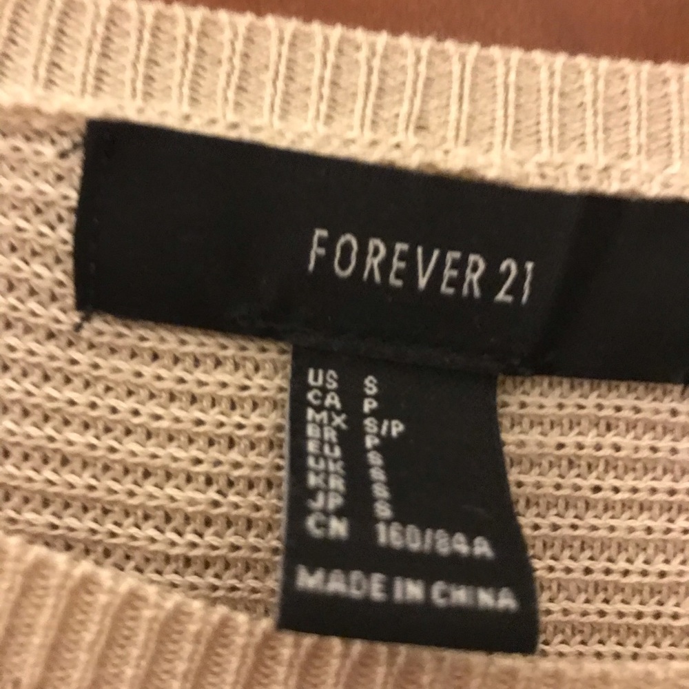 Sweater - Picture 2 of 2